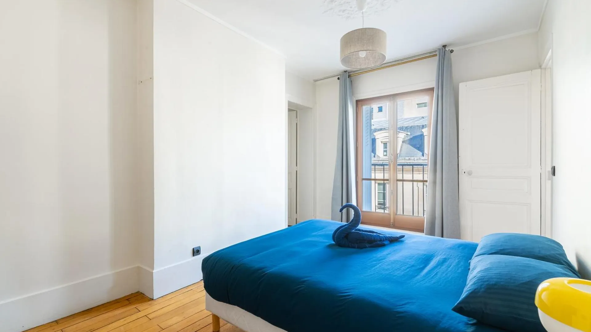 Apartment Appartement Quartier La Madeleine Free Netflix Paris